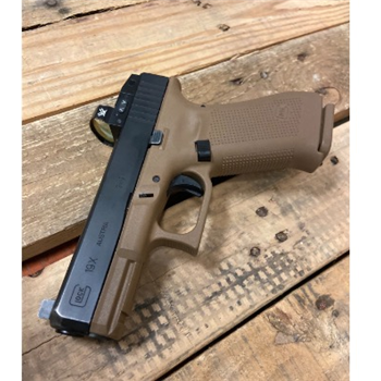   USED GLOCK 19x 9mm 4" Barrel 17 Rnd - $1049.99 (Free S/H over $750) - $1,049.99