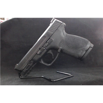 USED Smith &amp; Wesson M&amp;P M2.0 40 S&amp;W 4" Compact 13+1 Rounds - $414.99 (Free S/H over $49) - $414.99